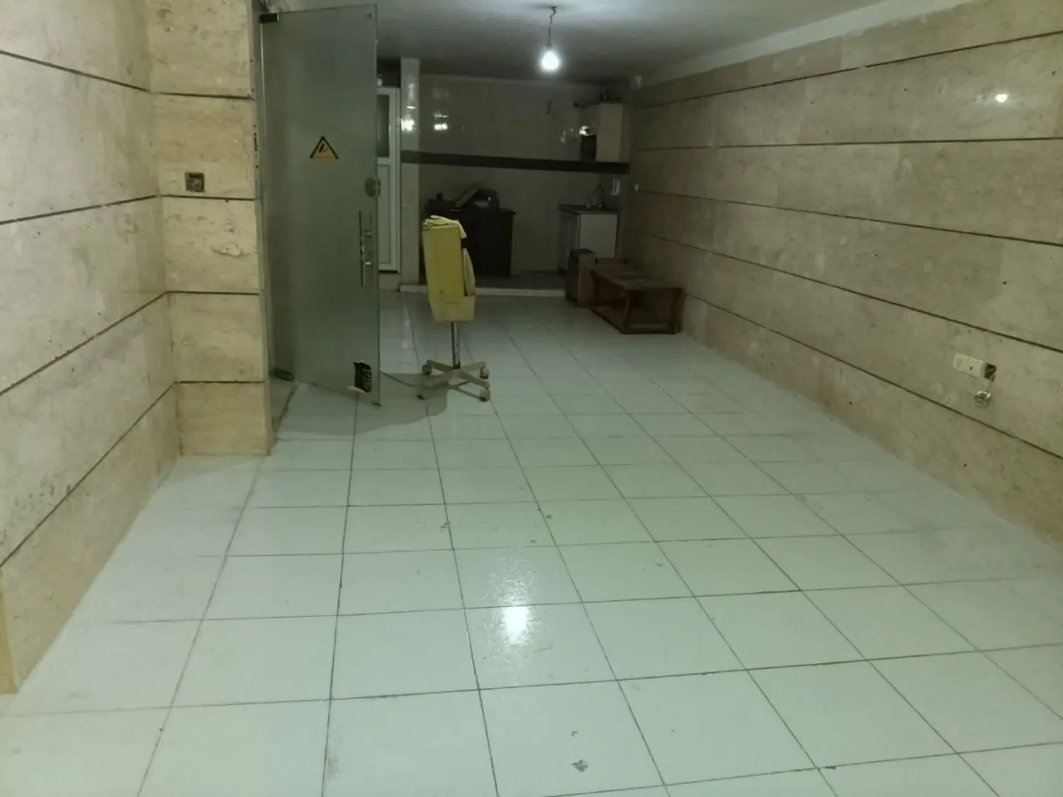 زیر زمین مناسب جهت انبار