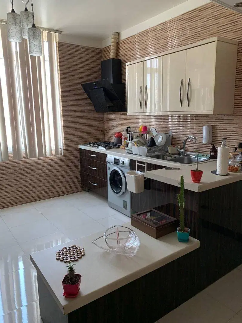 ۱۰۵مترباپارکینگ۴۶متری غربی