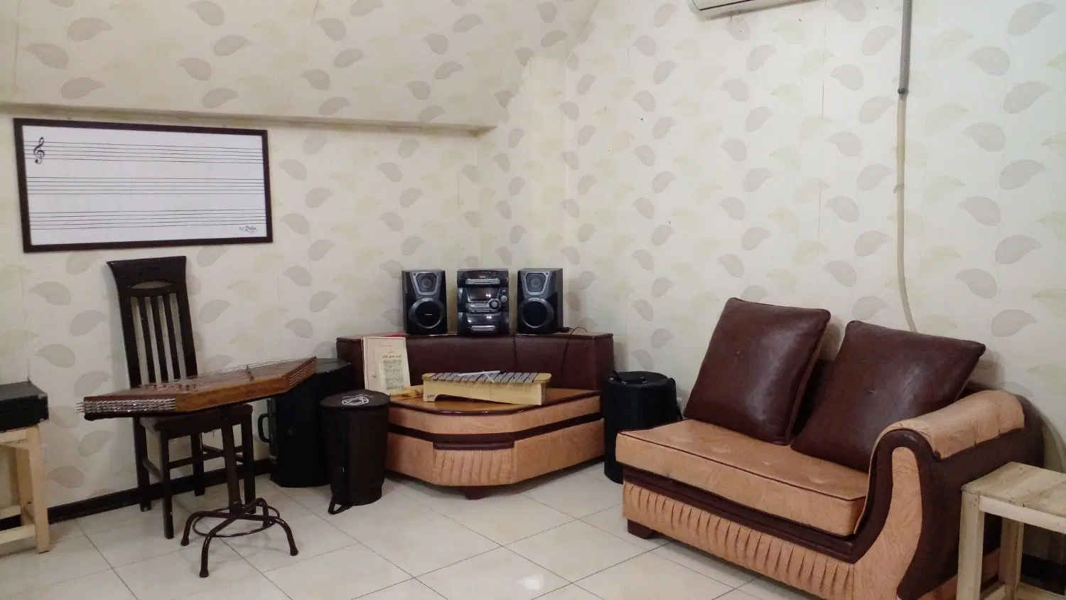 دفتر کار خیابان احمد آباد
