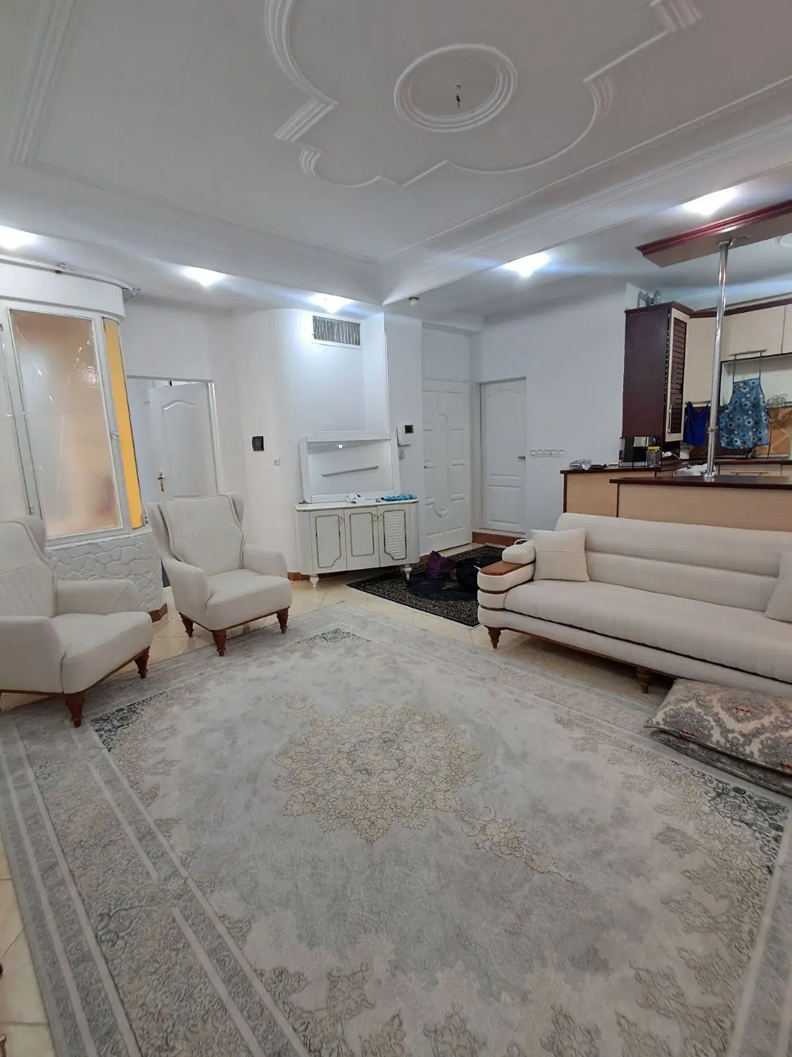 فروش۶۰مت تکخواب شیک باپارکینگ اندیشه فاز۲شهرک کوثر