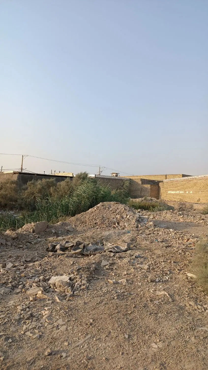 زمین 400متر