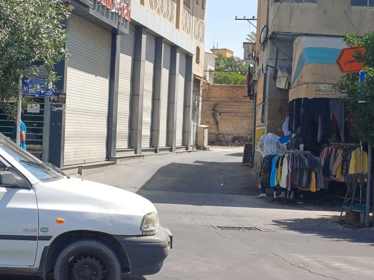 زمین چهارراه موشیر