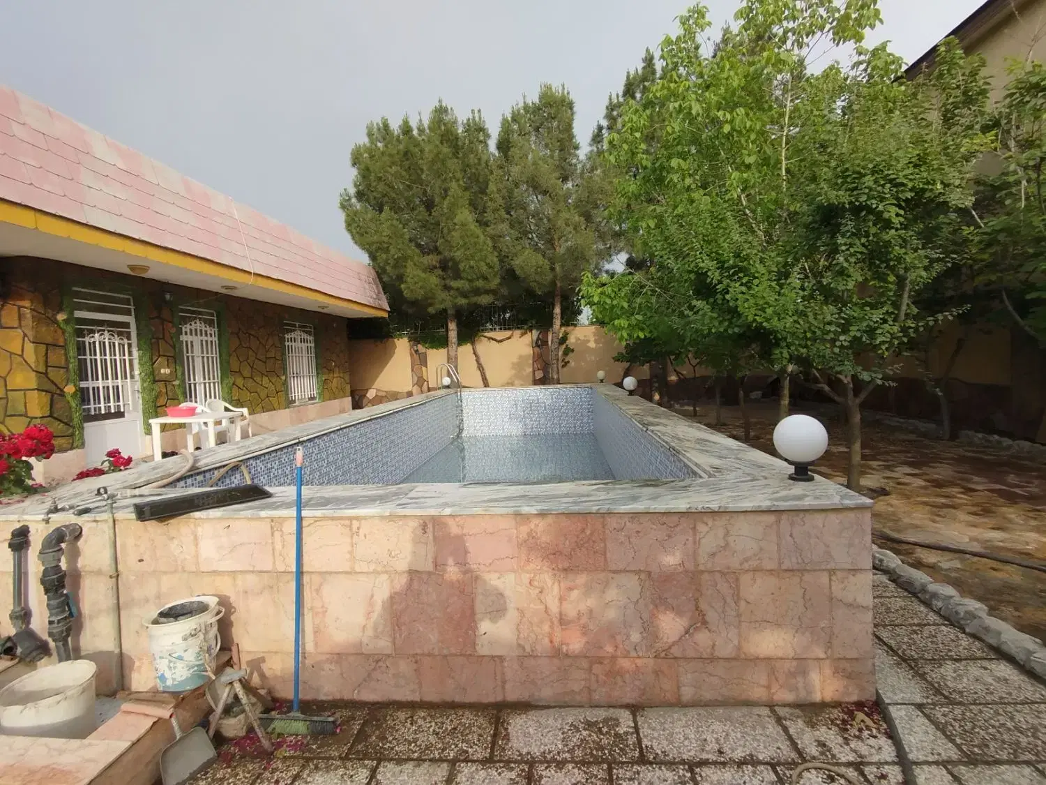باغ هزارمتری چهارفصل باپایانکارمعاوضه تا16.5م سر