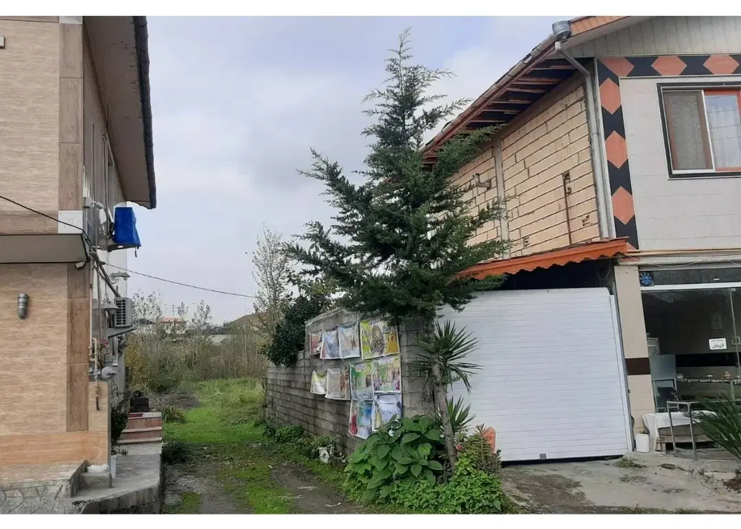 زمین ۲۷۸ متر داخل بافت روستای مریدان