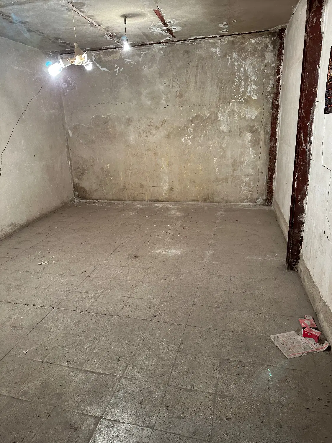 انبار در بازار سرای محمدیه