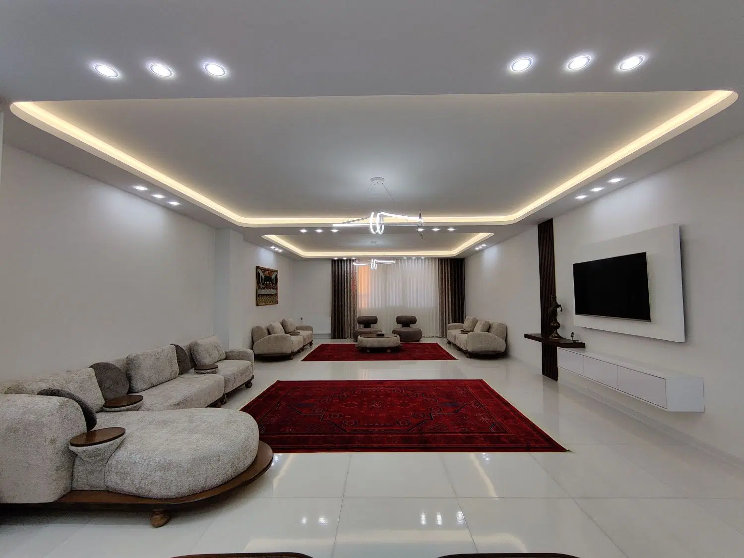 آپارتمان نیایش
