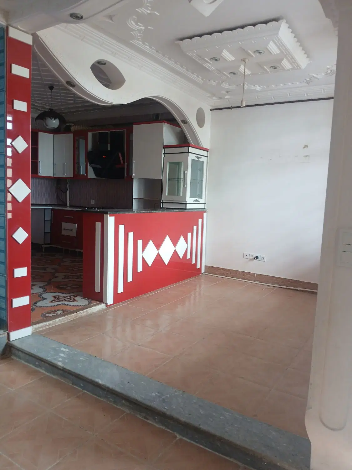 اجاره طبقه بالا