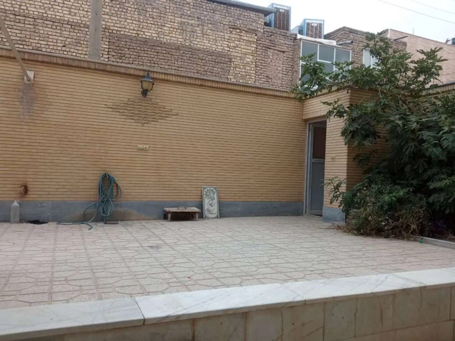 آپارتمان طبقه همکف متراژ 110متر