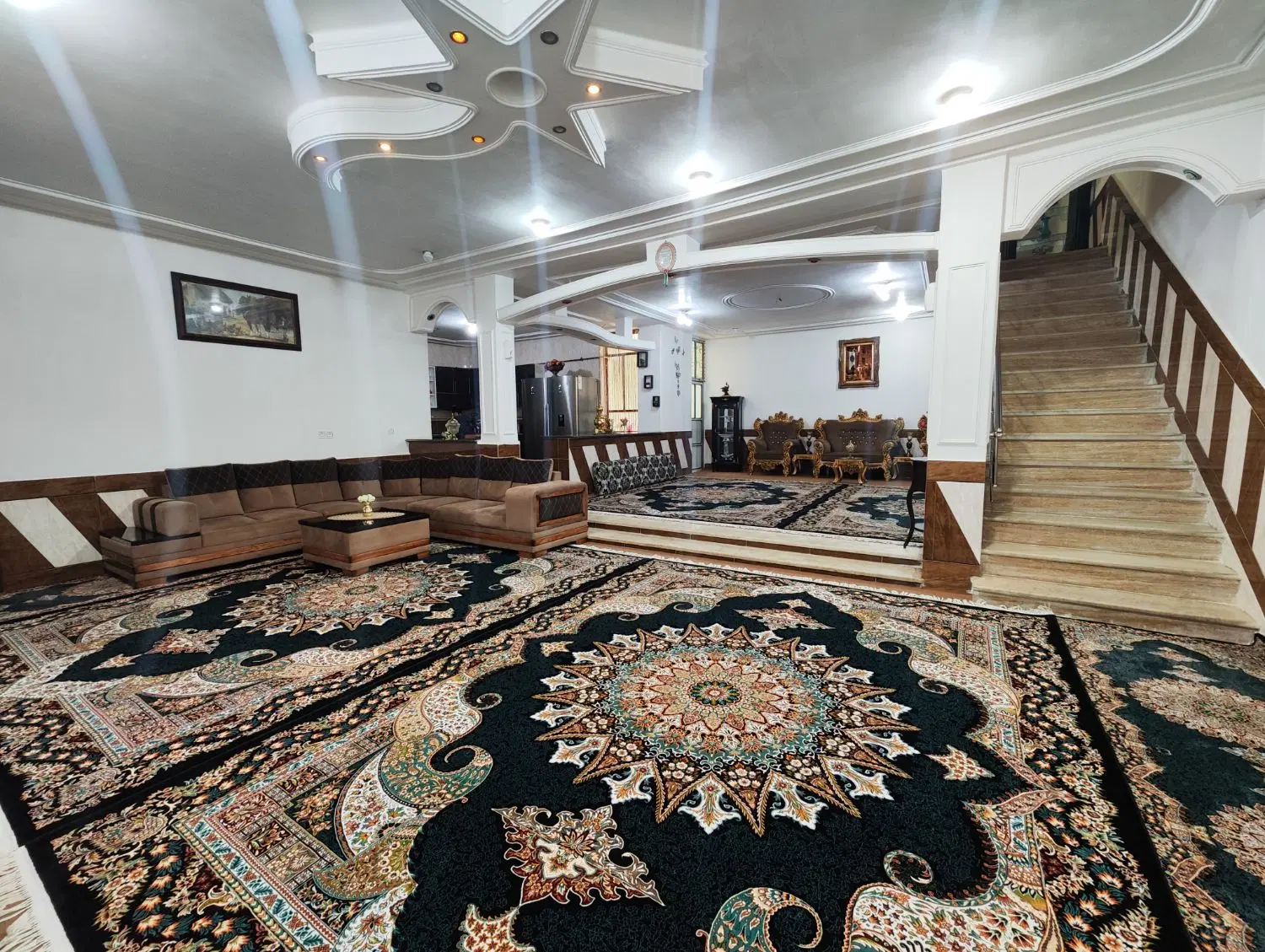 خانه204متری کوی جانبازان خ ارغوان غربی7بین یاس6و9