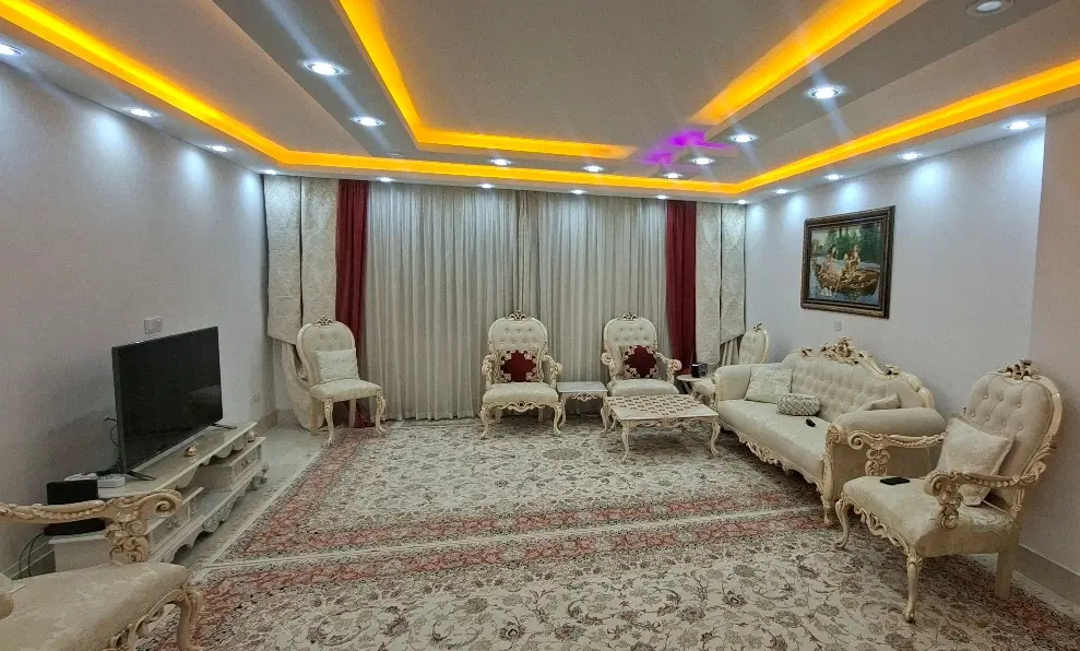 واحد اپارتمان ۱۶۵ متر کلید اول زیر ۱۶ متری