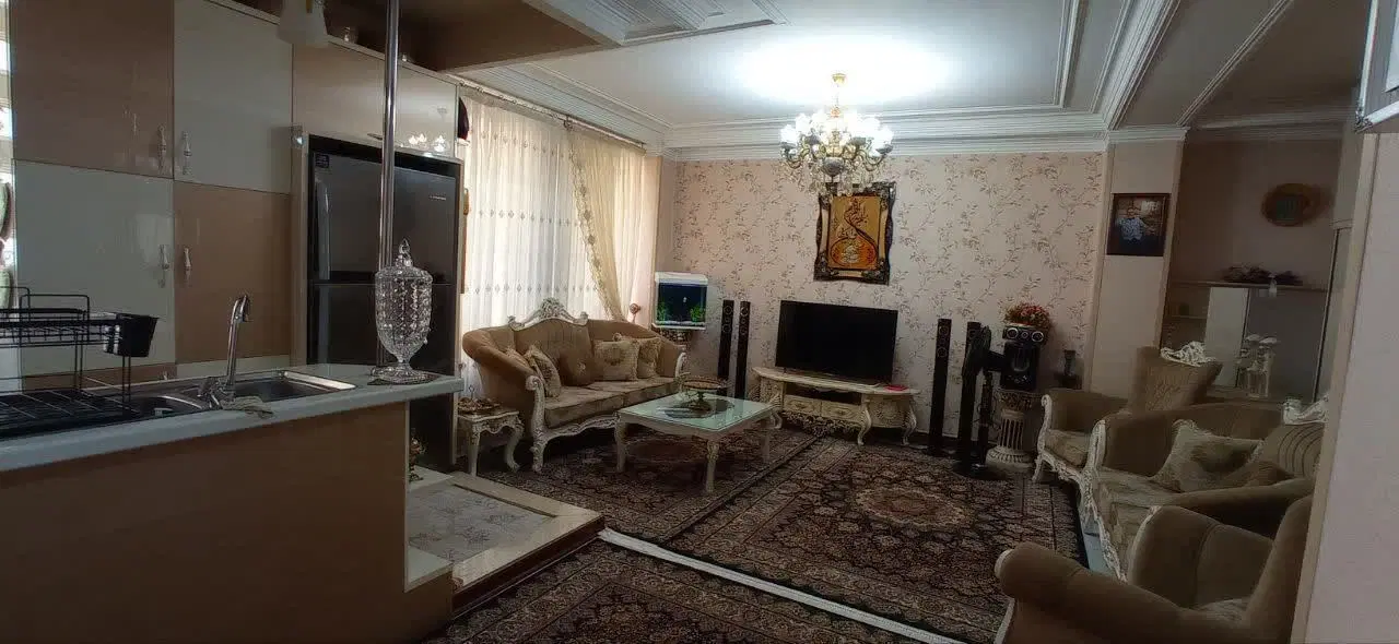 ۱۰۵ متری _طبقه چهارم_فول امکانات