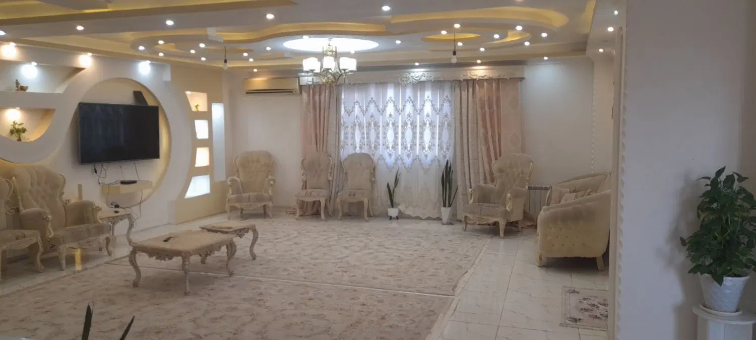 اپارتمان  ۱۹۰ متری ۳خواب فول امکانات