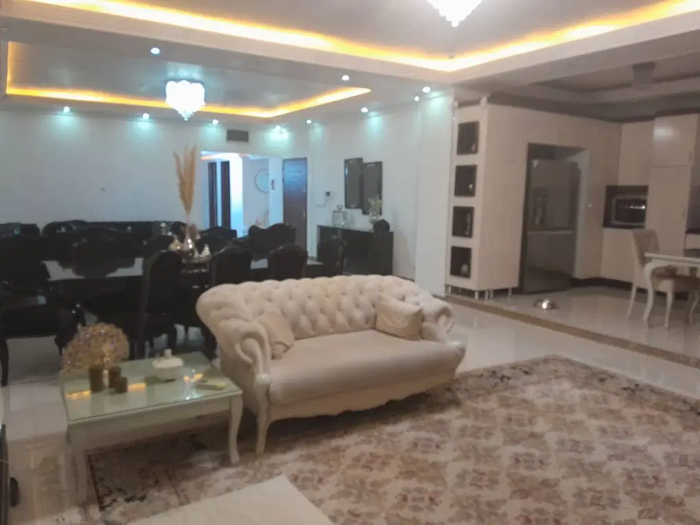 اجاره آپارتمان 220 متری