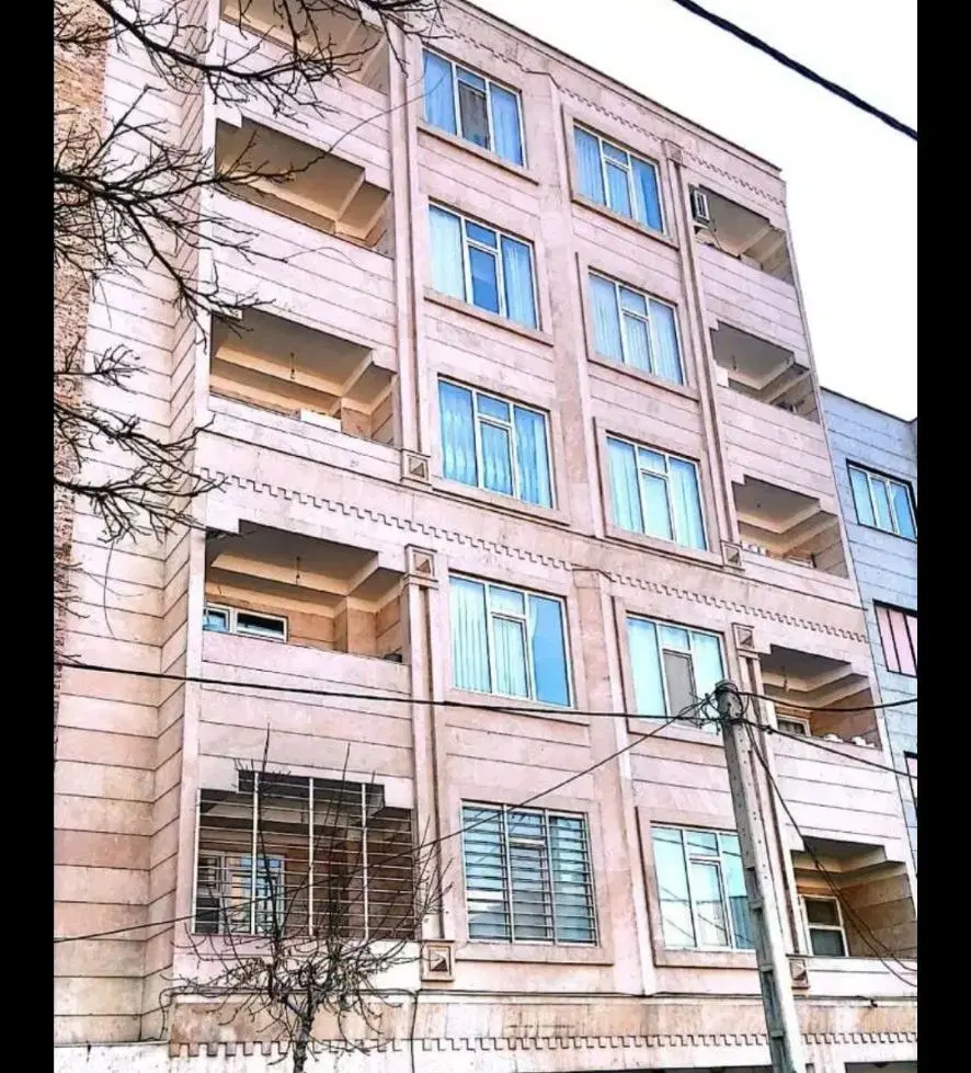 107متر سندار_ روبه آفتاب _ بوستان ها_