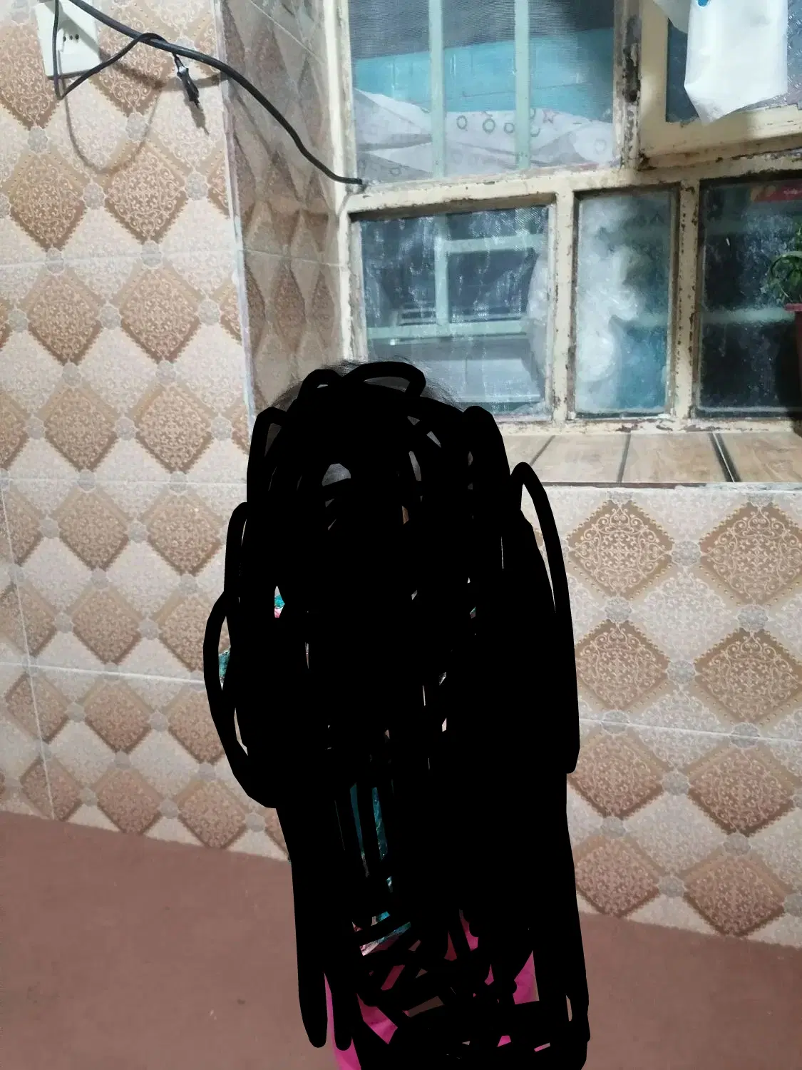 خانه همکف شرف آباد محله امیری ها درب 9سمت چپ
