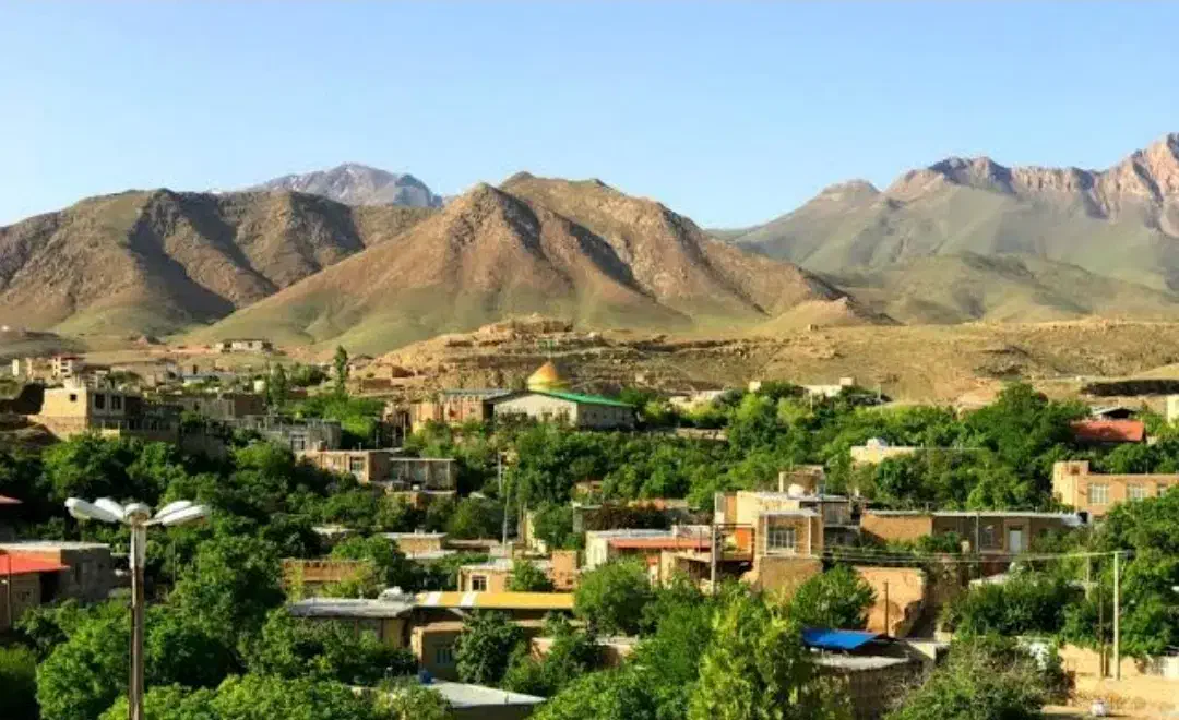 زمین فروشی