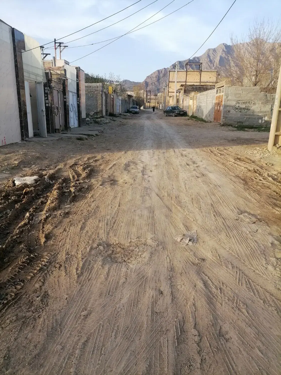 زمین ۱۲۵ متری کرناچی