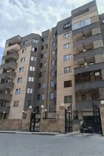 106متر مالک اشتر فاز3 پارکینگ دار_املاک 77