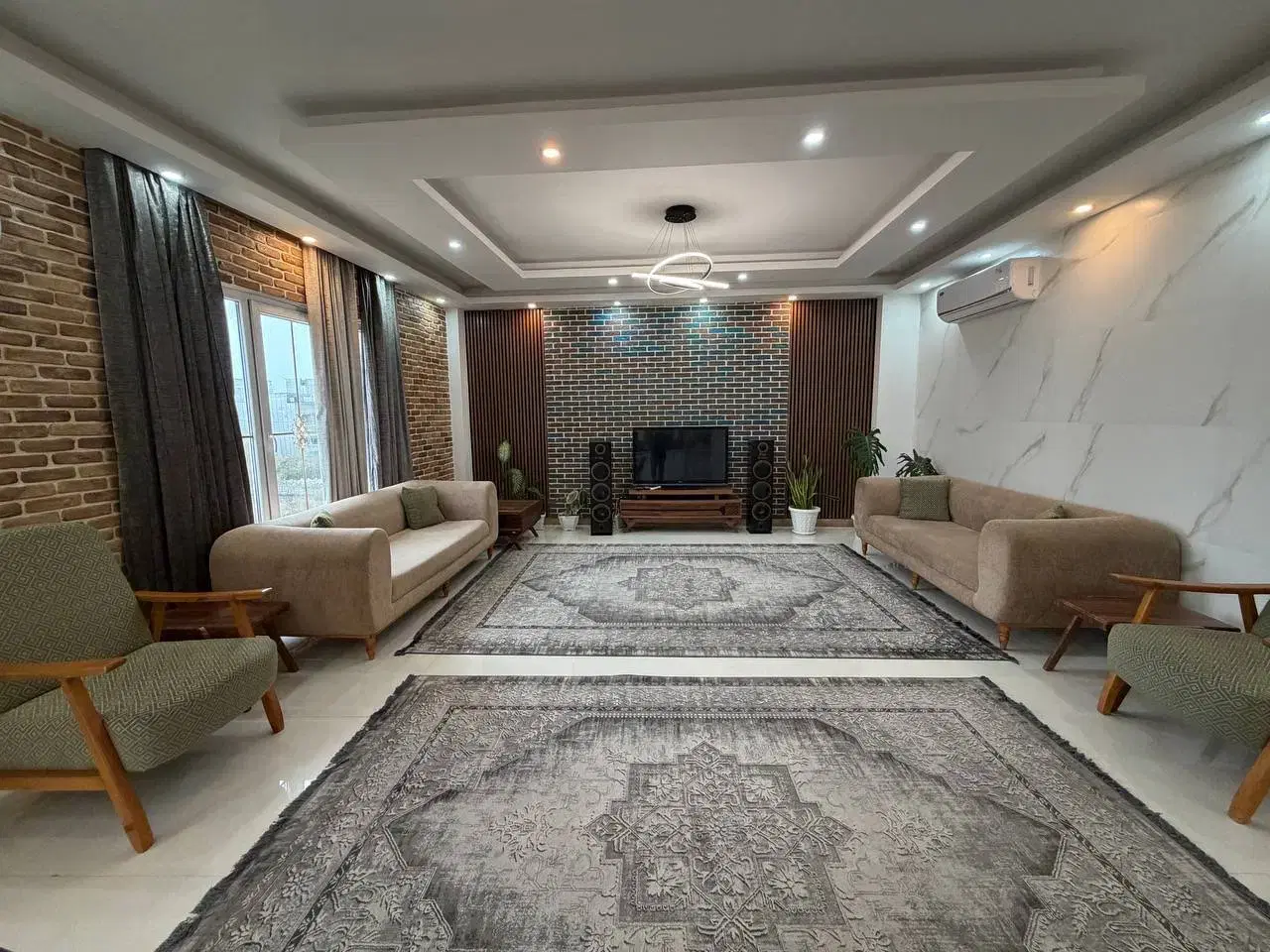 ویلا استخردار با جکوزی ساحلی