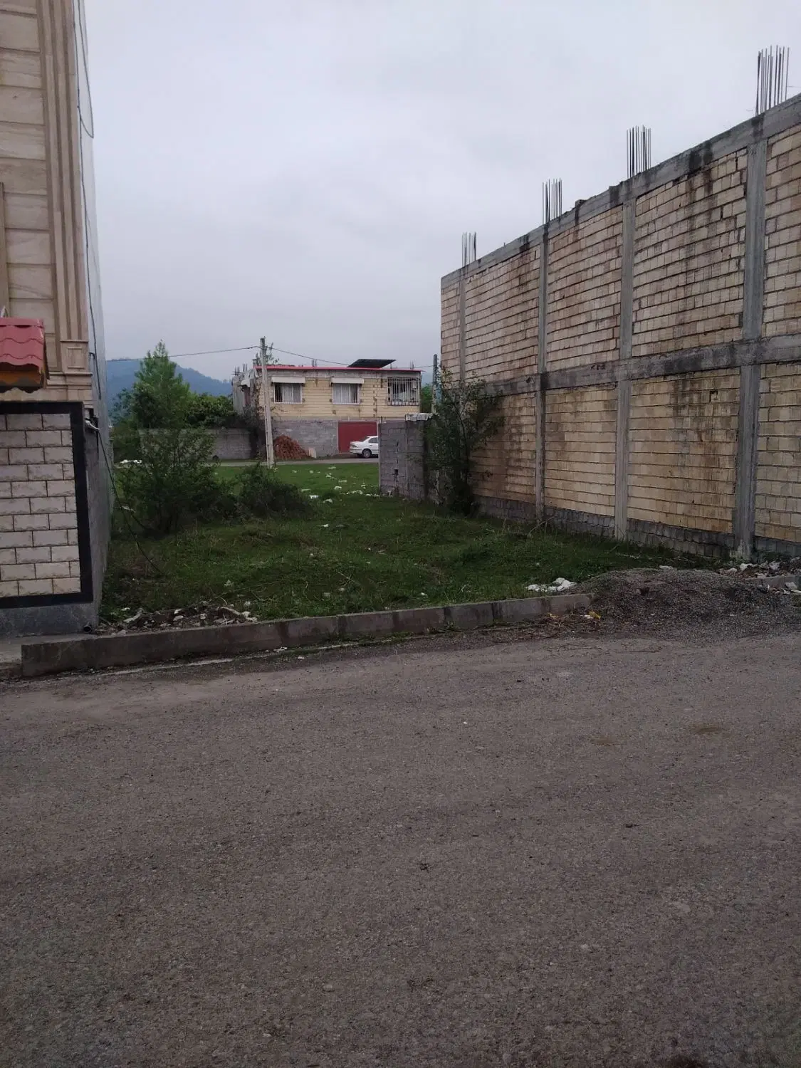 فروش قطعه زمین با کاربری مسکونی