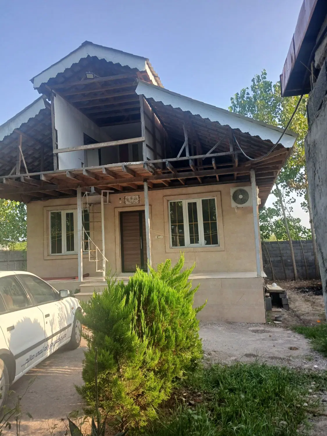 رهن واجاره خانه ویلایی ۵۰۰متری دوخواب