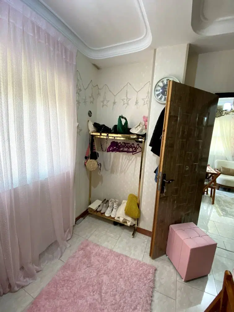 آپارتمان ۶۵ متری سنددار