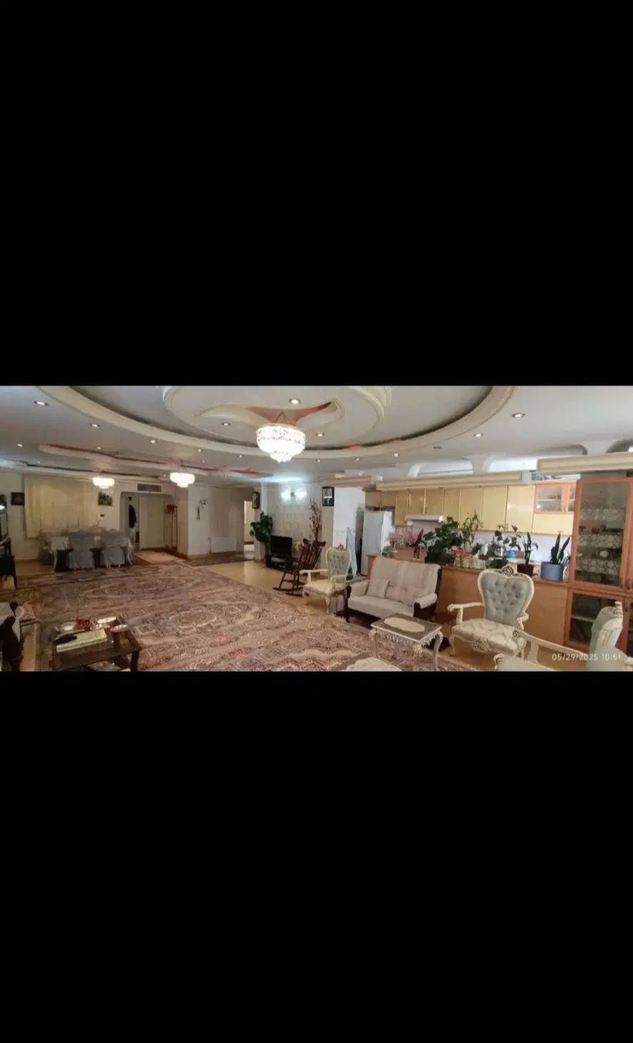 آپارتمان.در فاز ۲.مهستان نهم.متراژ ۱۴۲