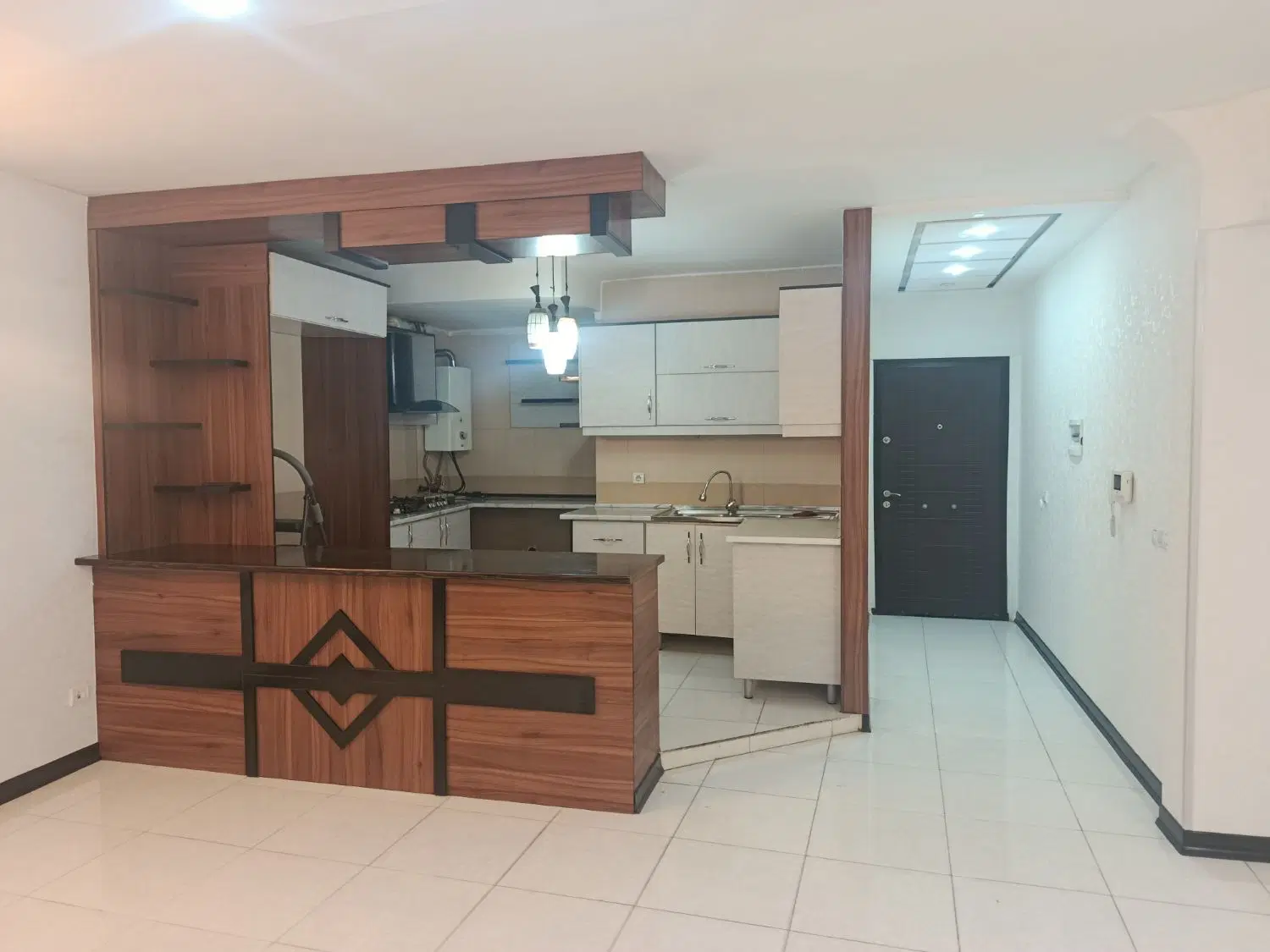 رهن آپارتمان 125متری 3خواب واقع در بلوار گلستان