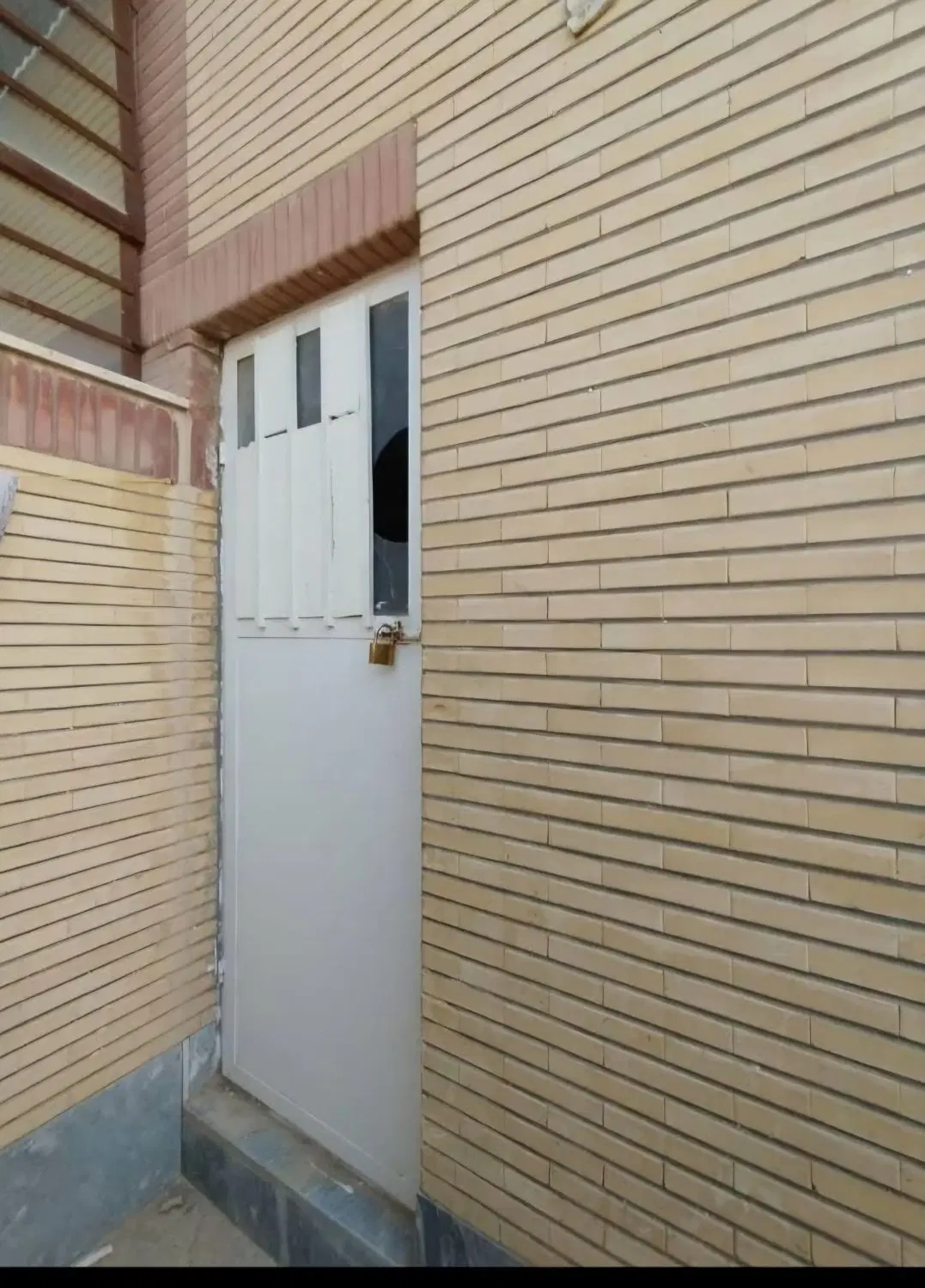 واحد۶۲متری حیاط دار