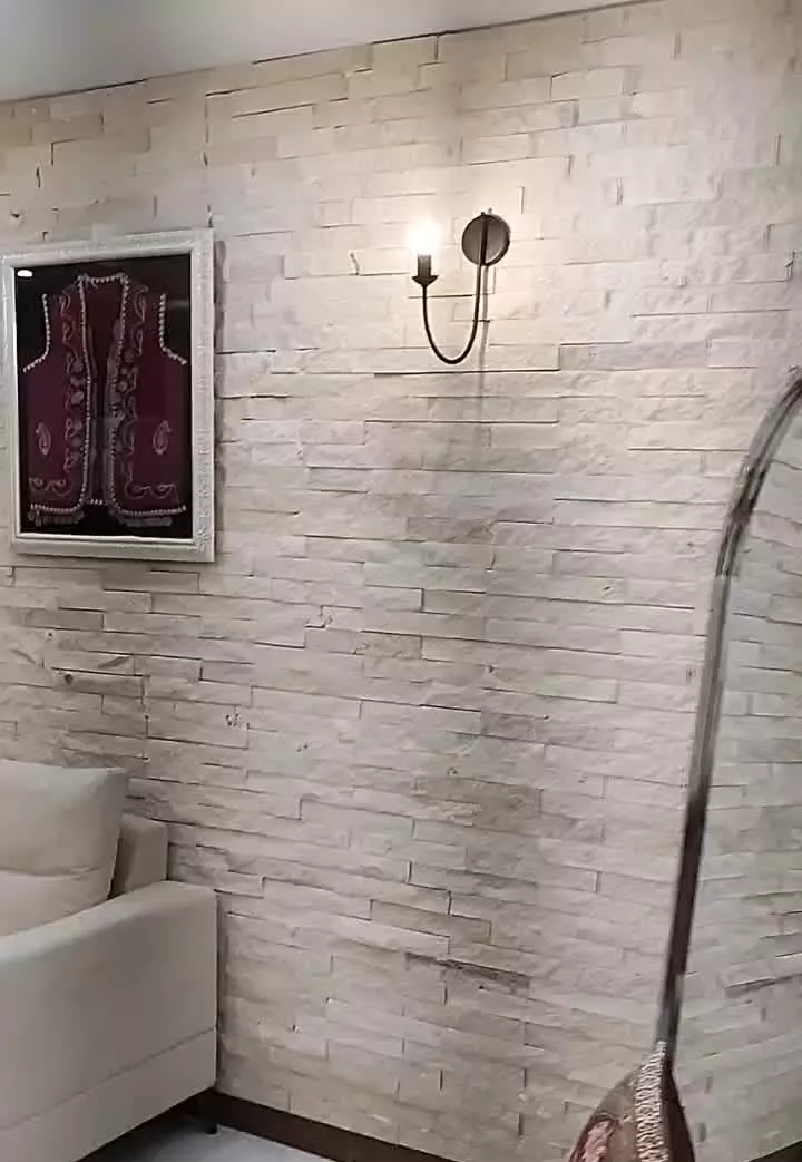 دو خوابه تمیز تازه بازسازی شده مرکزشهر