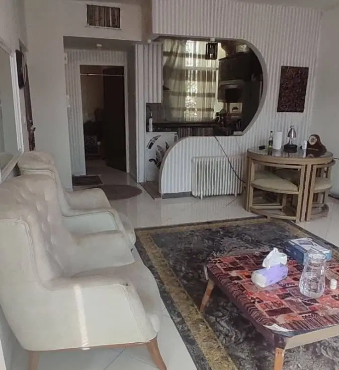 ۷۰ متر پلیس ادیبی کلیم کاشانی