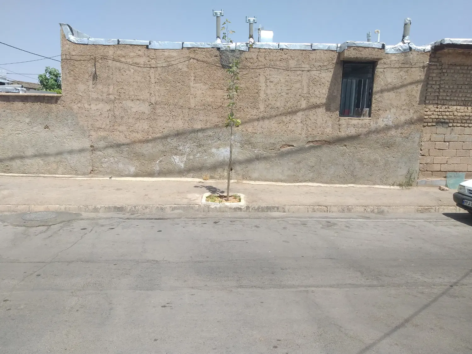 منزل ی خوابه درب از حیاط