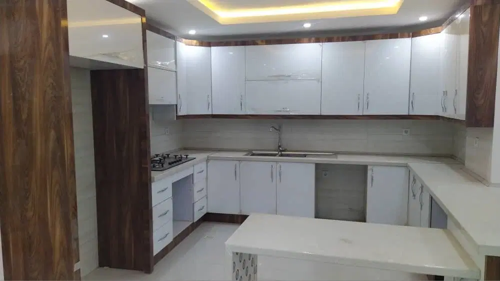 رهن آپارتمان ۱۰۰متری مهرشهر