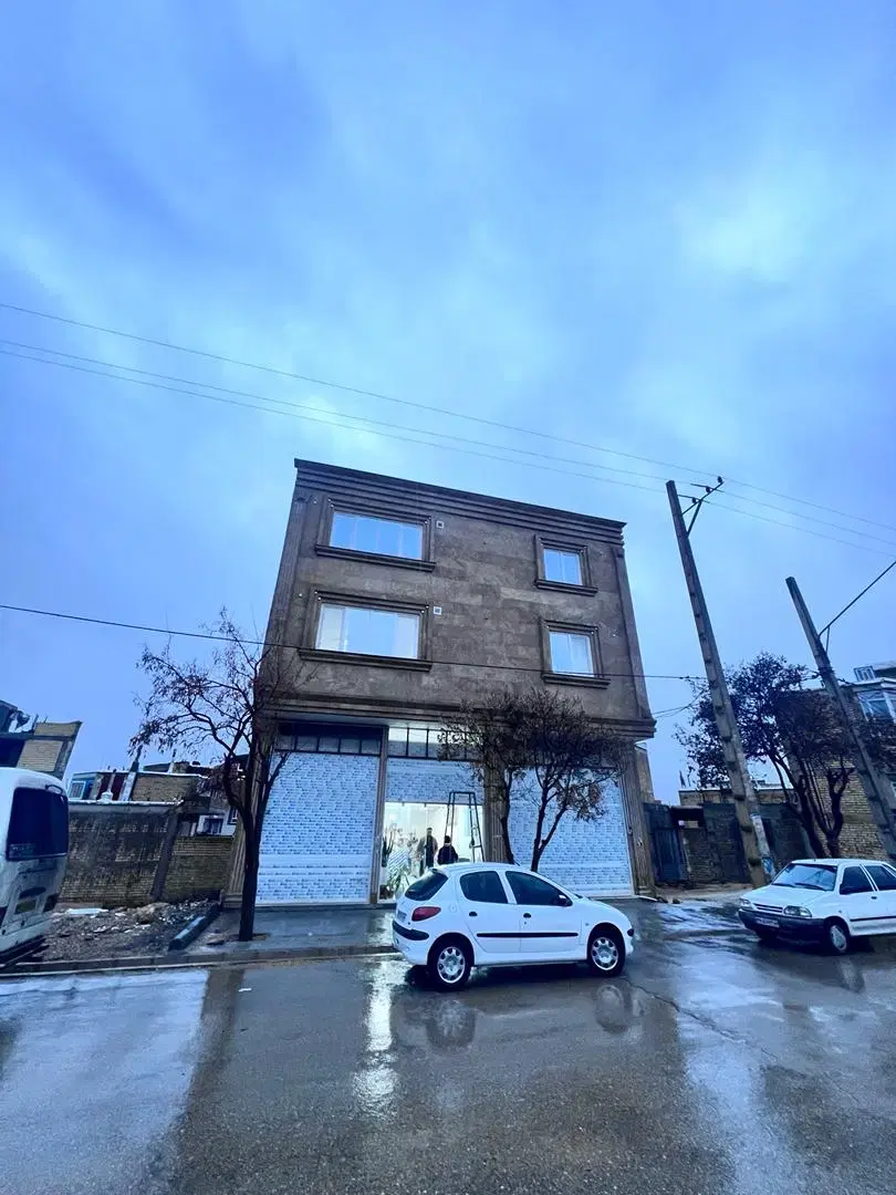 فروش مغازه۲۷ متری اردکان شهرک شهید قاضی
