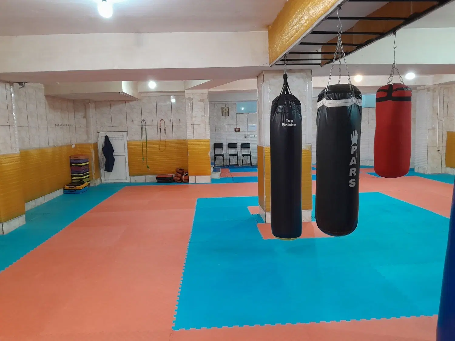 اجاره سانس باشگاه مهرشهرفاز2