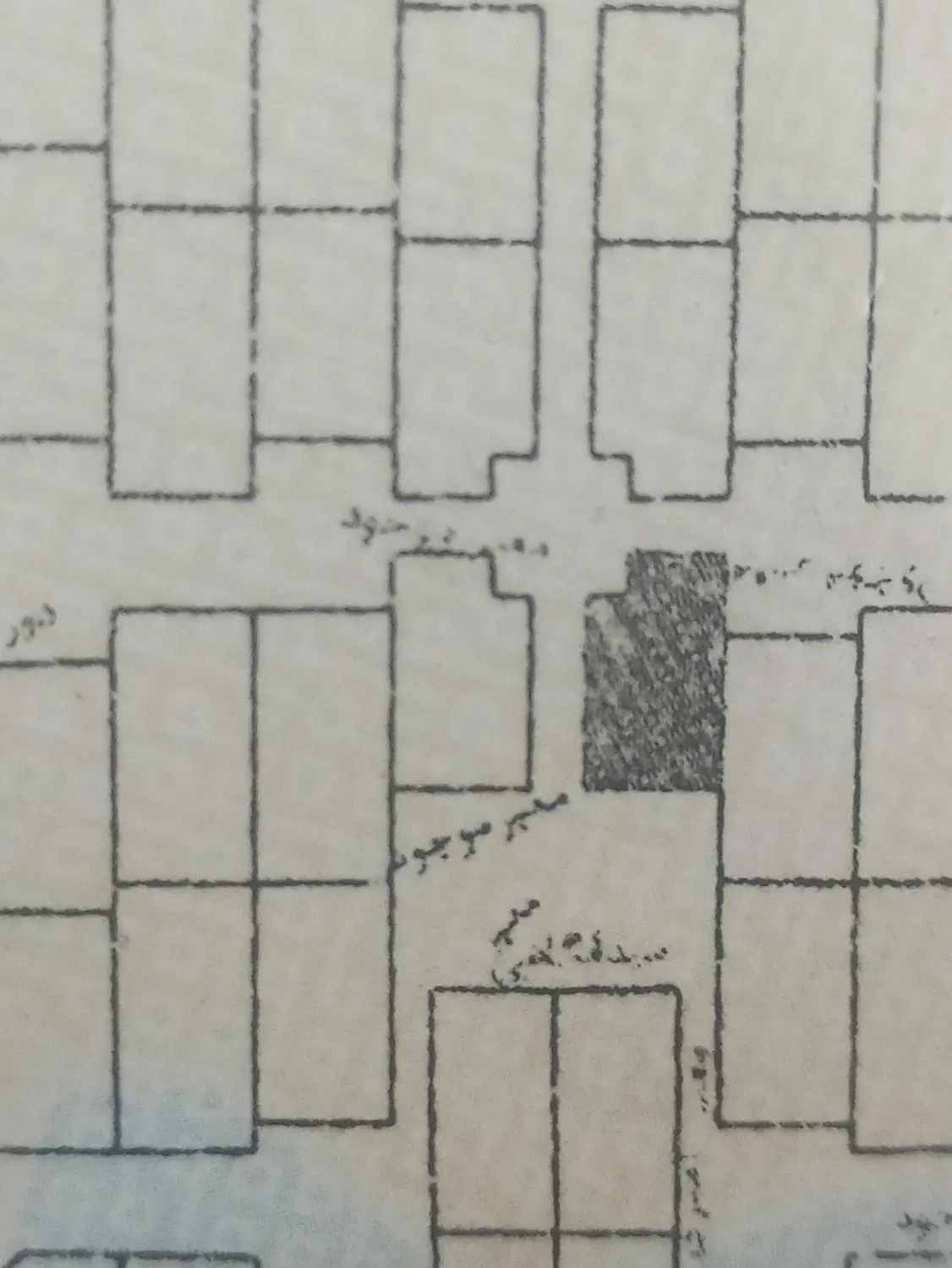 زمین ۱۶۱ متری