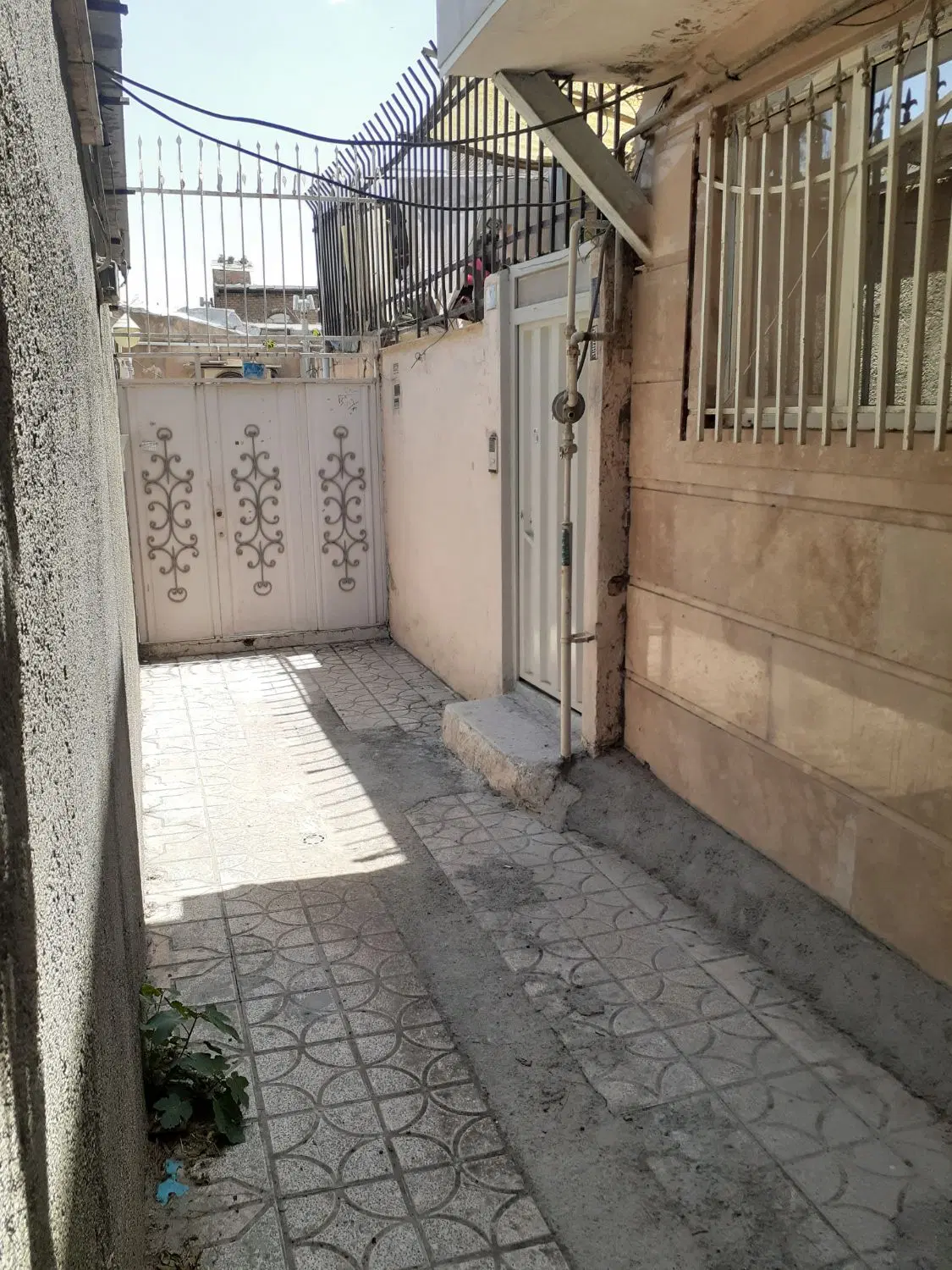 فروش ۵۸ متر ویلایی خادم آباد