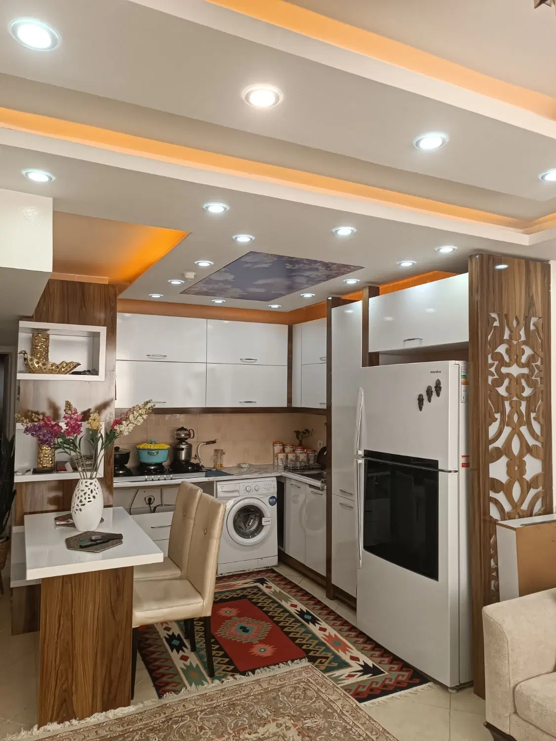 مسکن مهرمحلهE6واحدکناراتوبوسی فول امکانات بسیارشیک