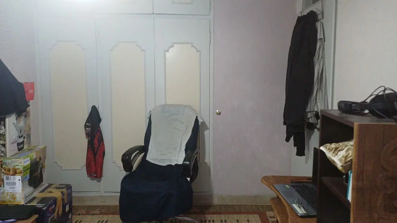 ملک ۱۲۶ متری