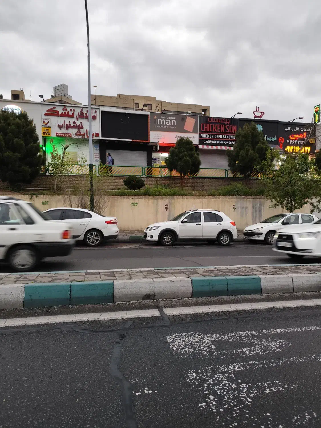 اجاره مغازه ۳۰ متری بر اصلی شهرک اکباتان