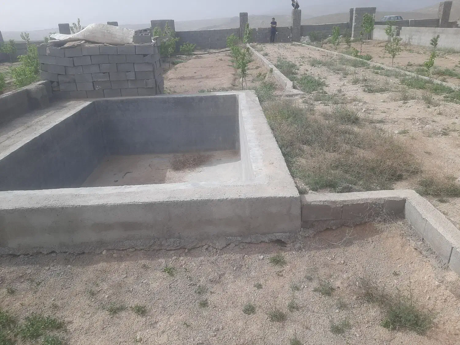 باغ ۷۰۰ متری اندرخ