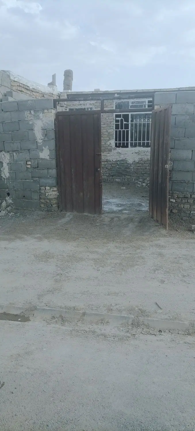 خانه نیم ساز