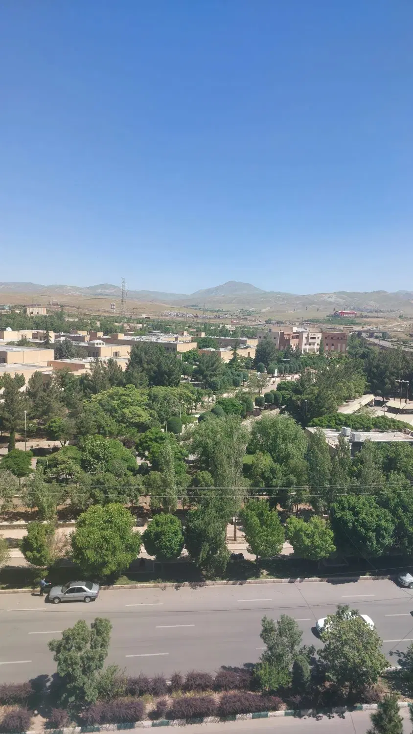 آپارتمان ۱۳۰ متری، ۳ خواب،، کوثر