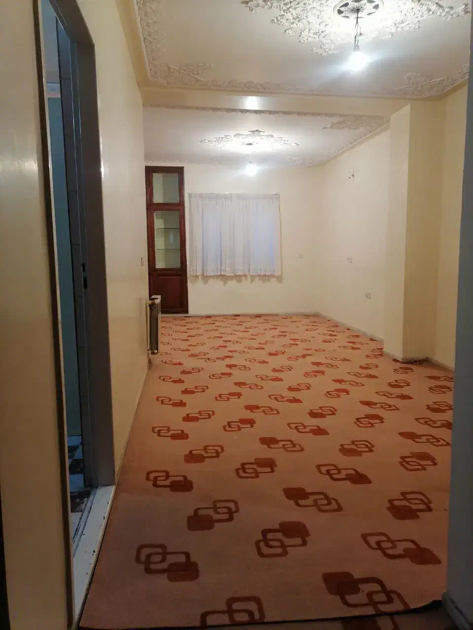 اجاره آپارتمان همکف 125متری 3 خوابه خیابان چمران