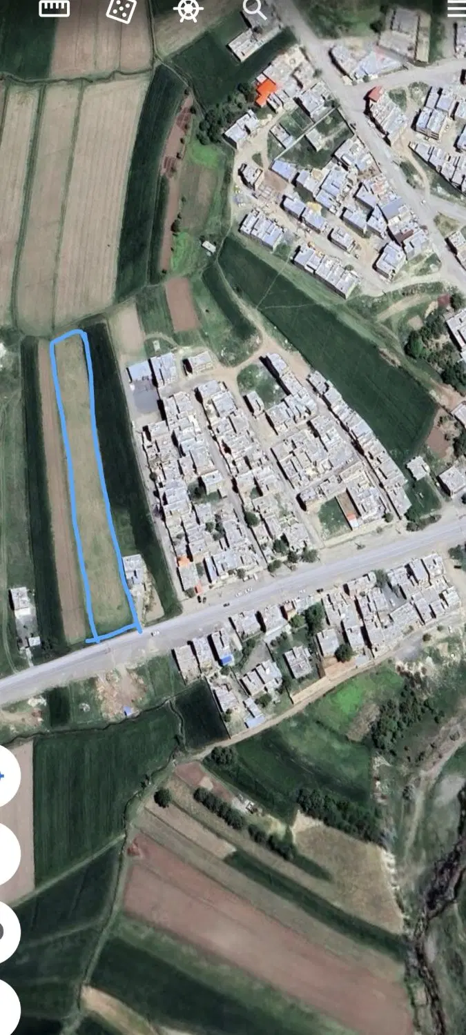 زمین مسکونی
