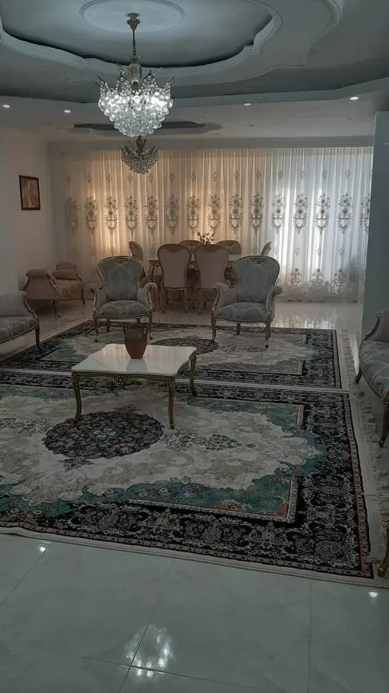 آپارتمان ۹۵متری در شهیدان