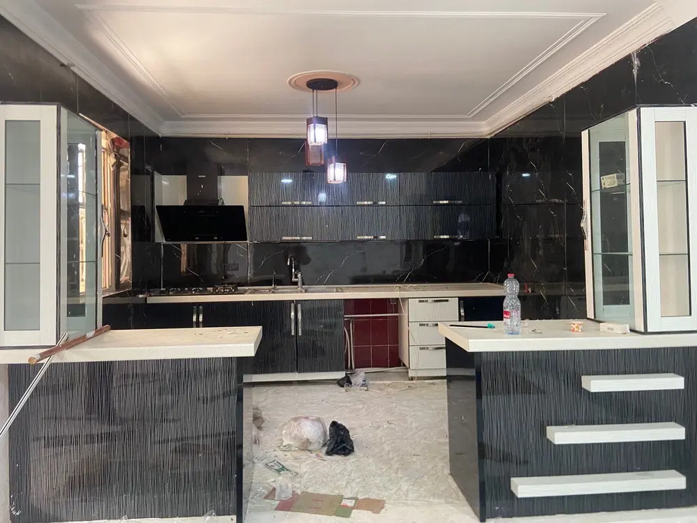 فروش آپارتمان ۱۰۰متری عاشوری