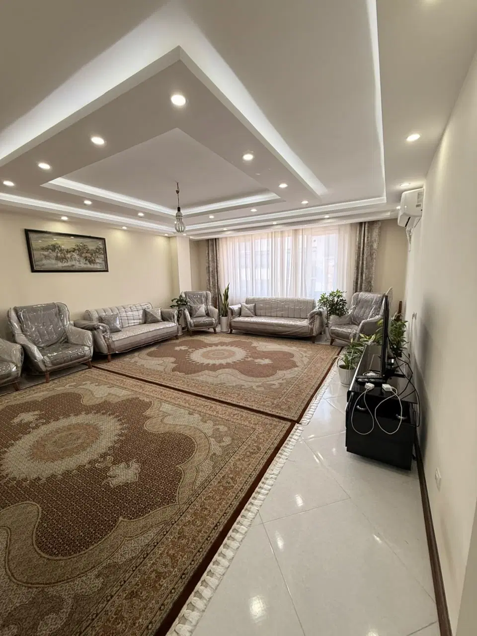 رهن واحد دو خ 107متری  1250لوکیشن زاگرس شرقی