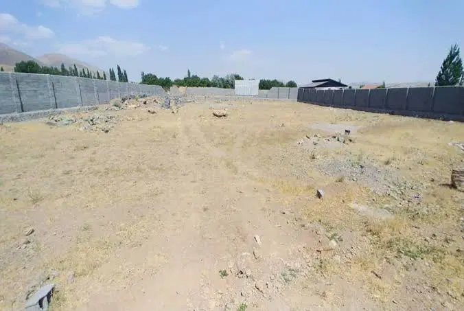 زمین مسکونی