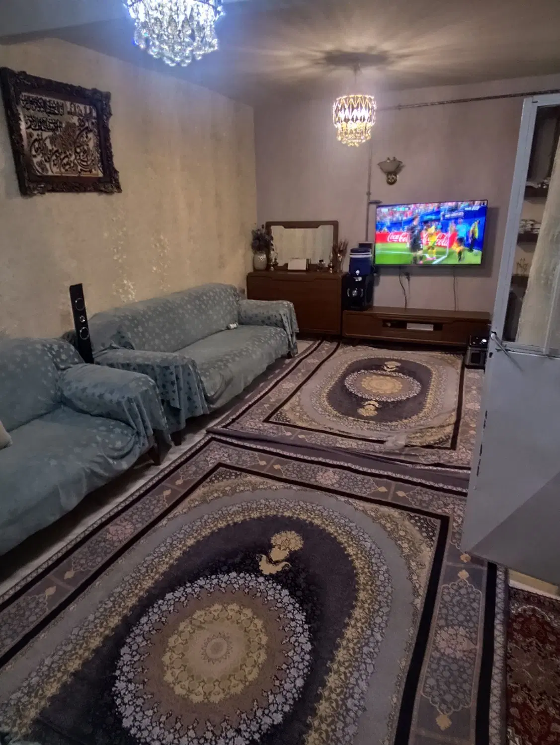 خانه در اخمقیه